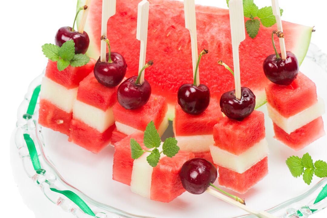Canape with watermelon, melon and cherry - a delicious dessert of watermelon diet