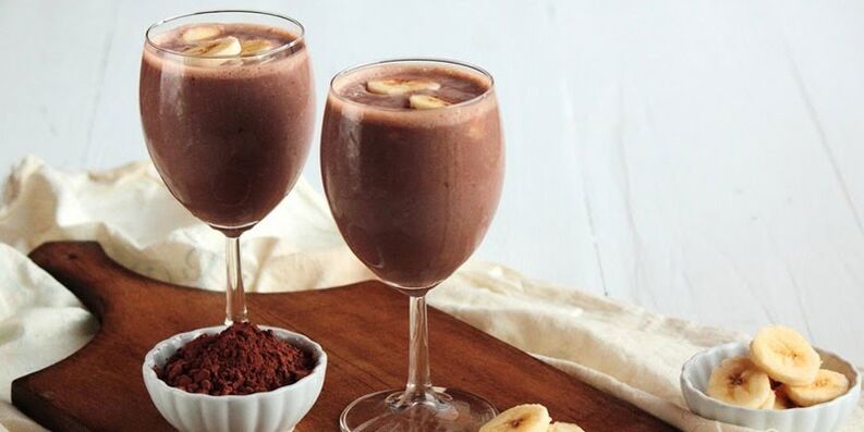 chocolate cocktail with bananas for slimming
