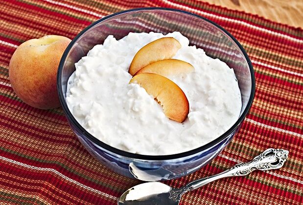 Fruit cottage cheese - a healthy breakfast on the water diet menu